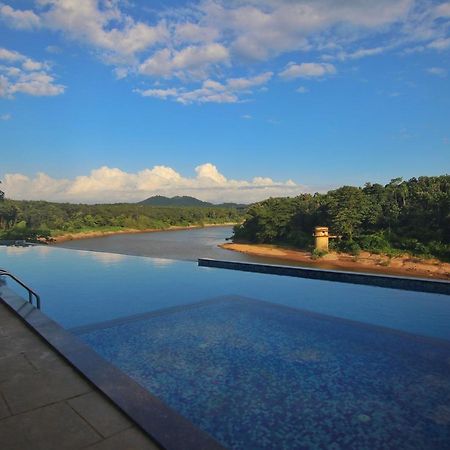 Nexstay Grand Chaliyar Resort Edavanna Esterno foto