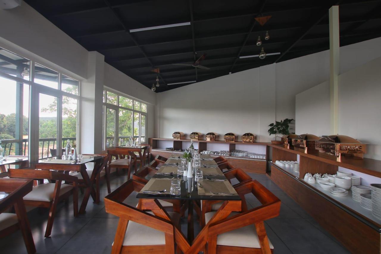 Nexstay Grand Chaliyar Resort Edavanna Esterno foto